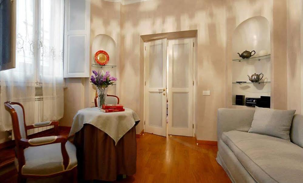 Piazza Di Spagna Sweet Home Roma Exterior foto